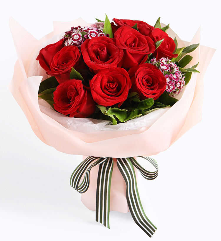Corolla Red Roses