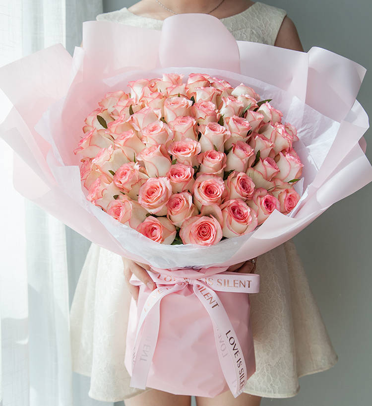 Elsa Pink Roses — alternate view