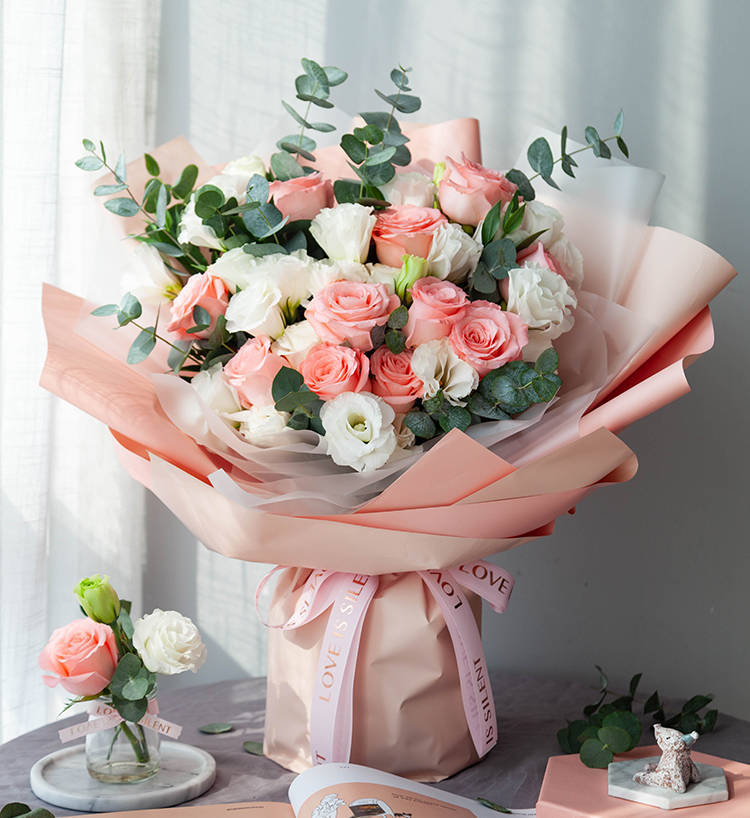Princess Holiday Bouquet