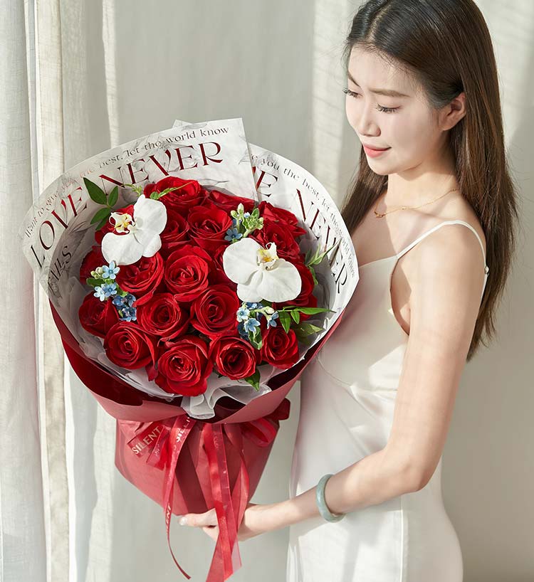 Red Roses — alternate view